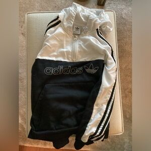 Adidas boys 11-12 pullover sweatshirt with hoodie
